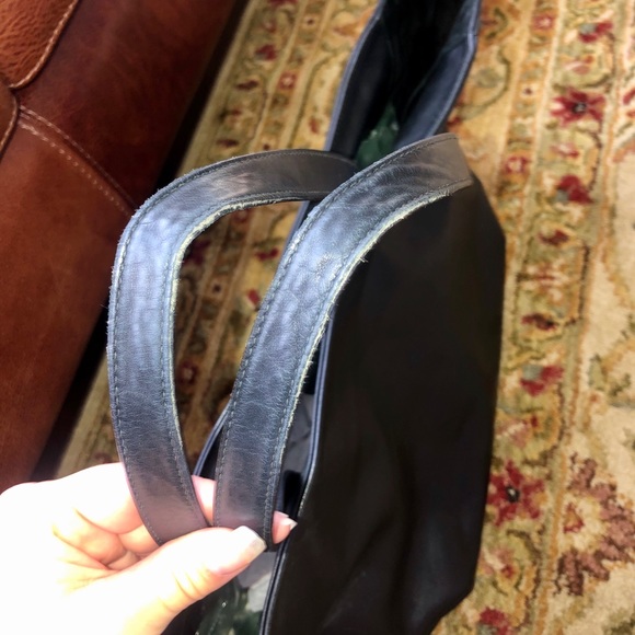 YSL Reversible Tote - Picture 4 of 8